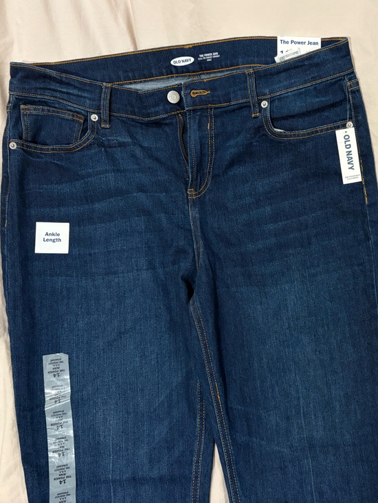 Old Navy Denim - Old Navy - The Power Jean AKA The Perfect Straight Ankle